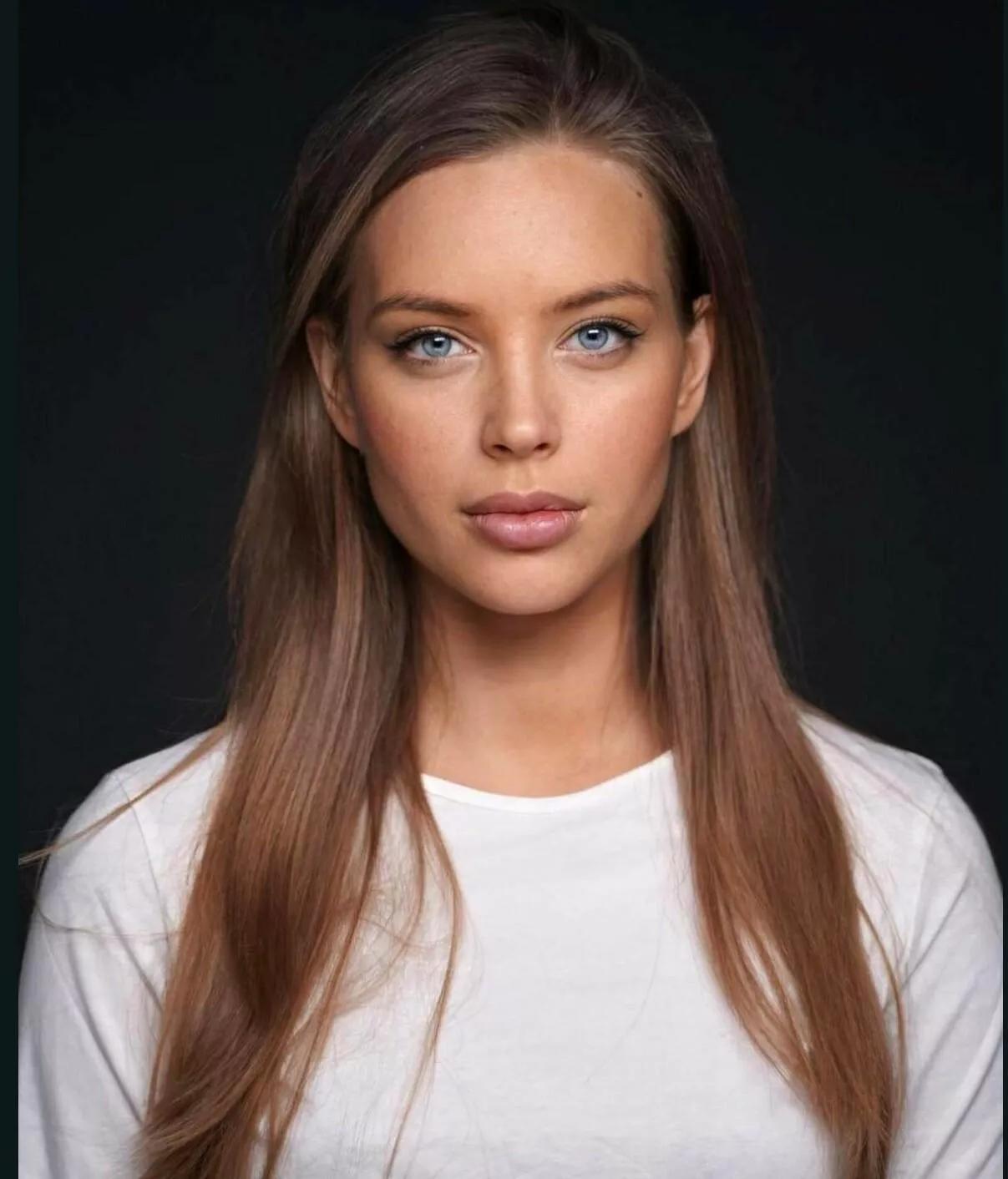 Violetta Onoprienko posted by qwer5r