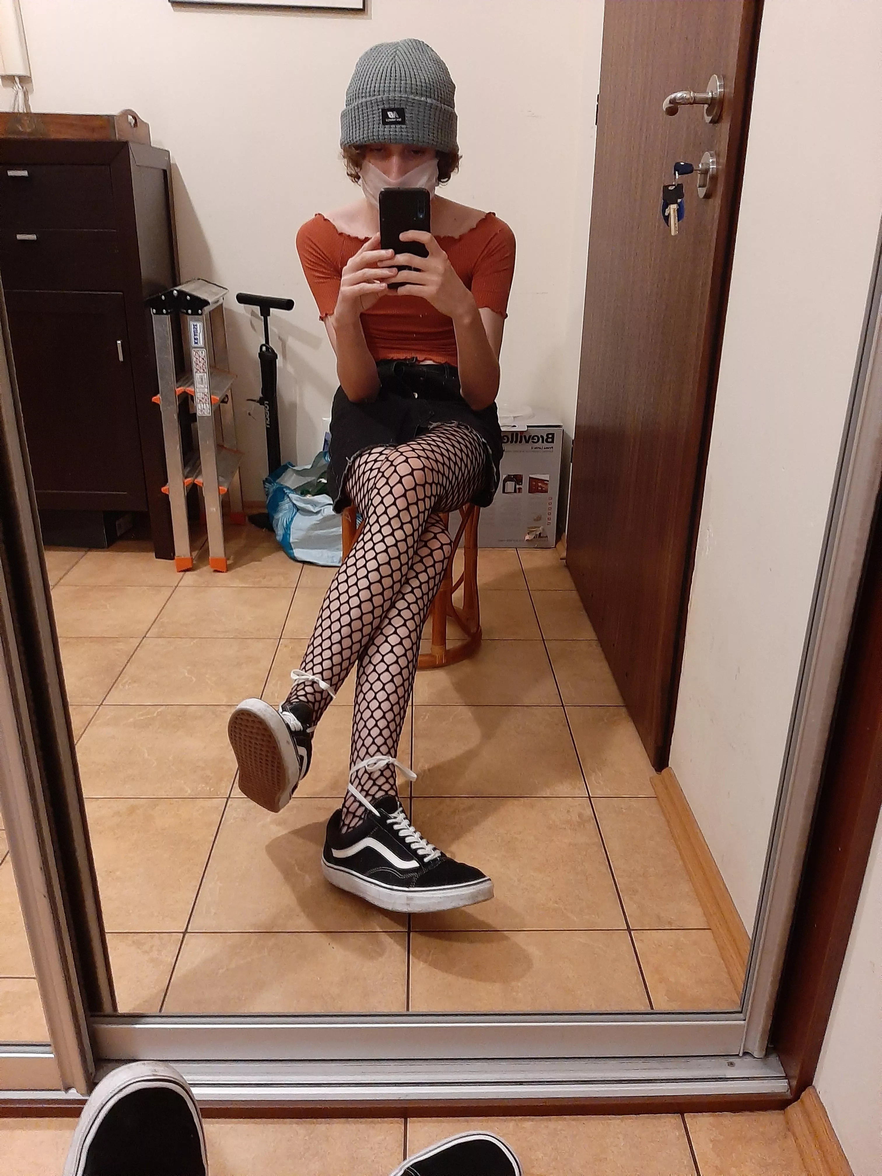 Would you consider dating me? >.< posted by KeqingWaifuu