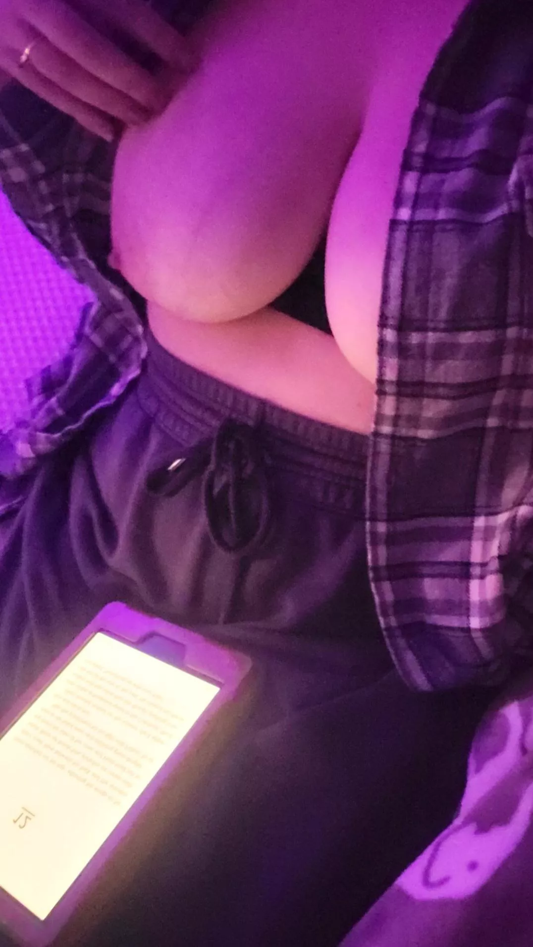 You suck, I read 😏 posted by vforvanessaxxx