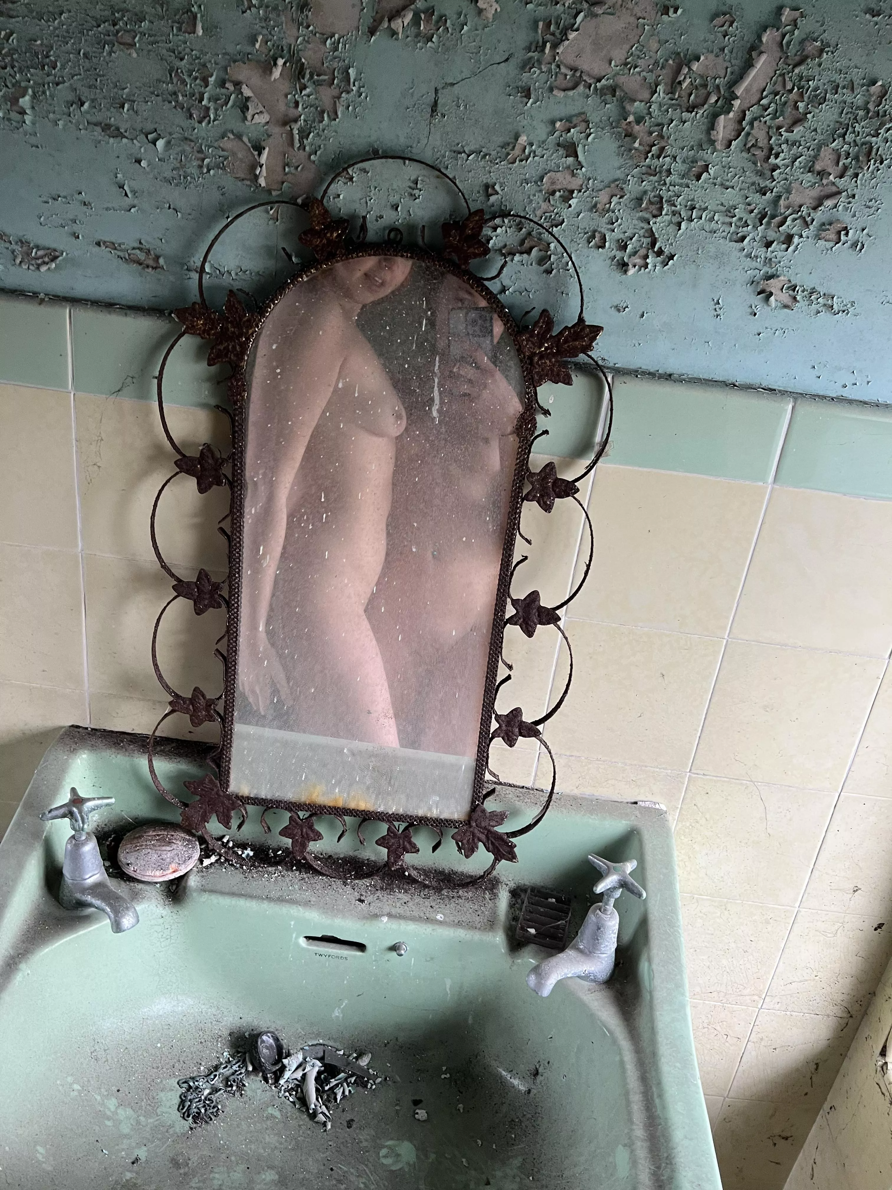Abandoned property nudes are our fav posted by trixi6el