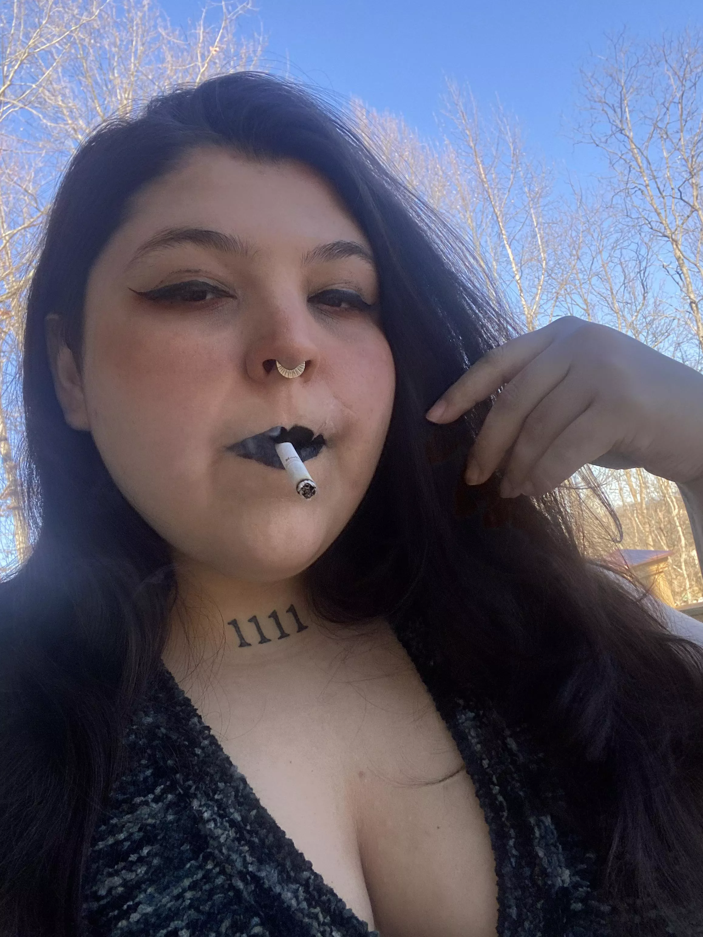 Cool breeze and a good smoke posted by ChickenHater730