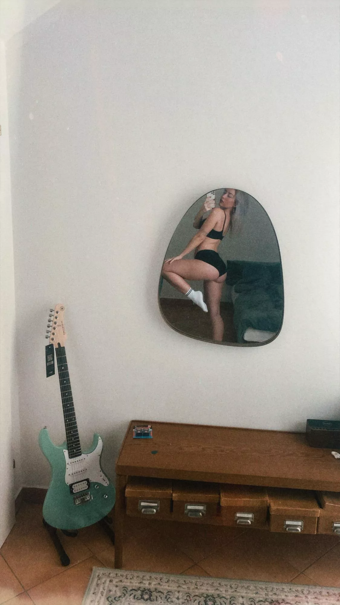 Did you even notice the guitar in the corner ( what color is it) posted by YourgirlKatrinax