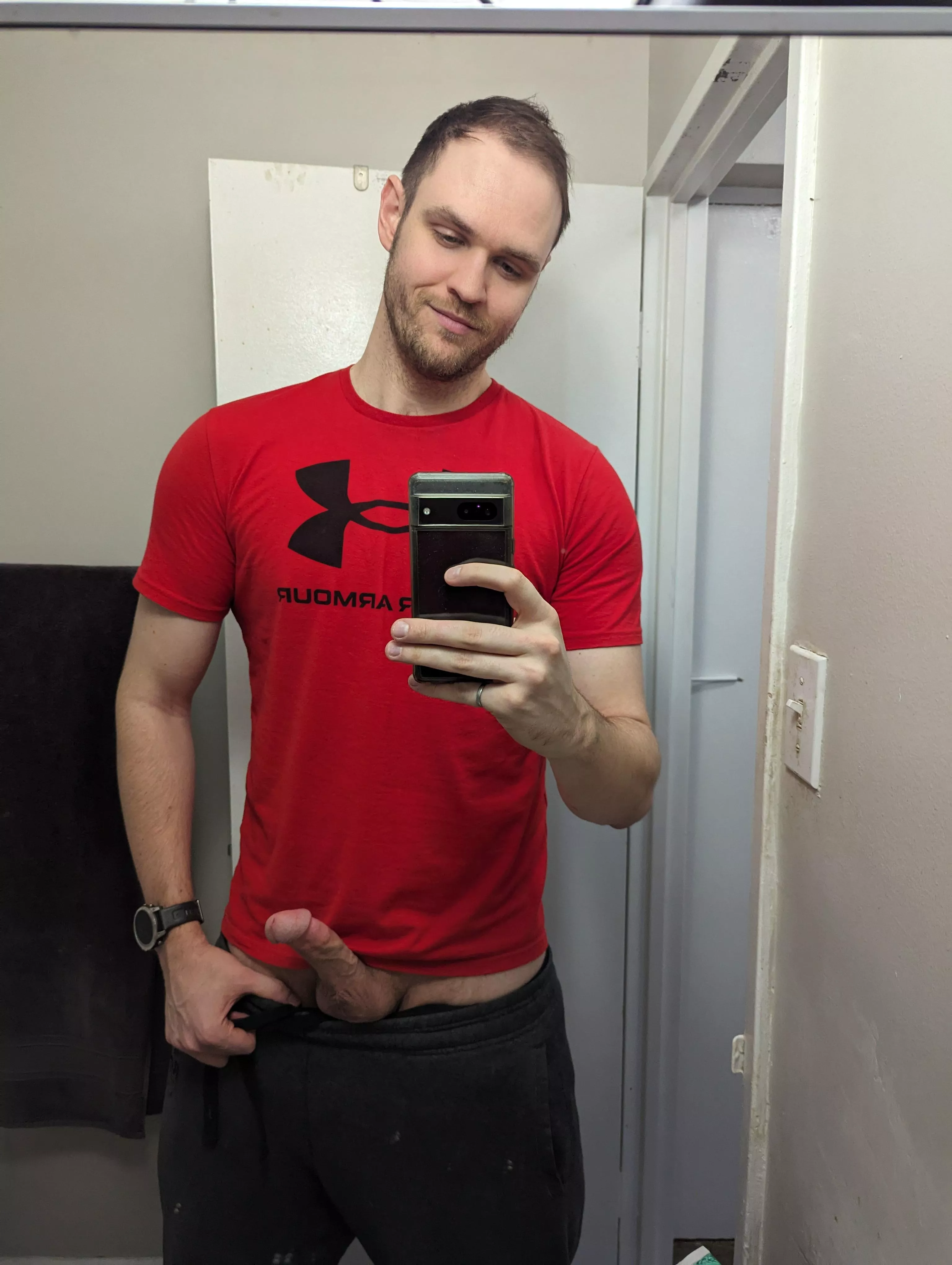 Do workouts make anyone else horny? posted by CanuckInRed