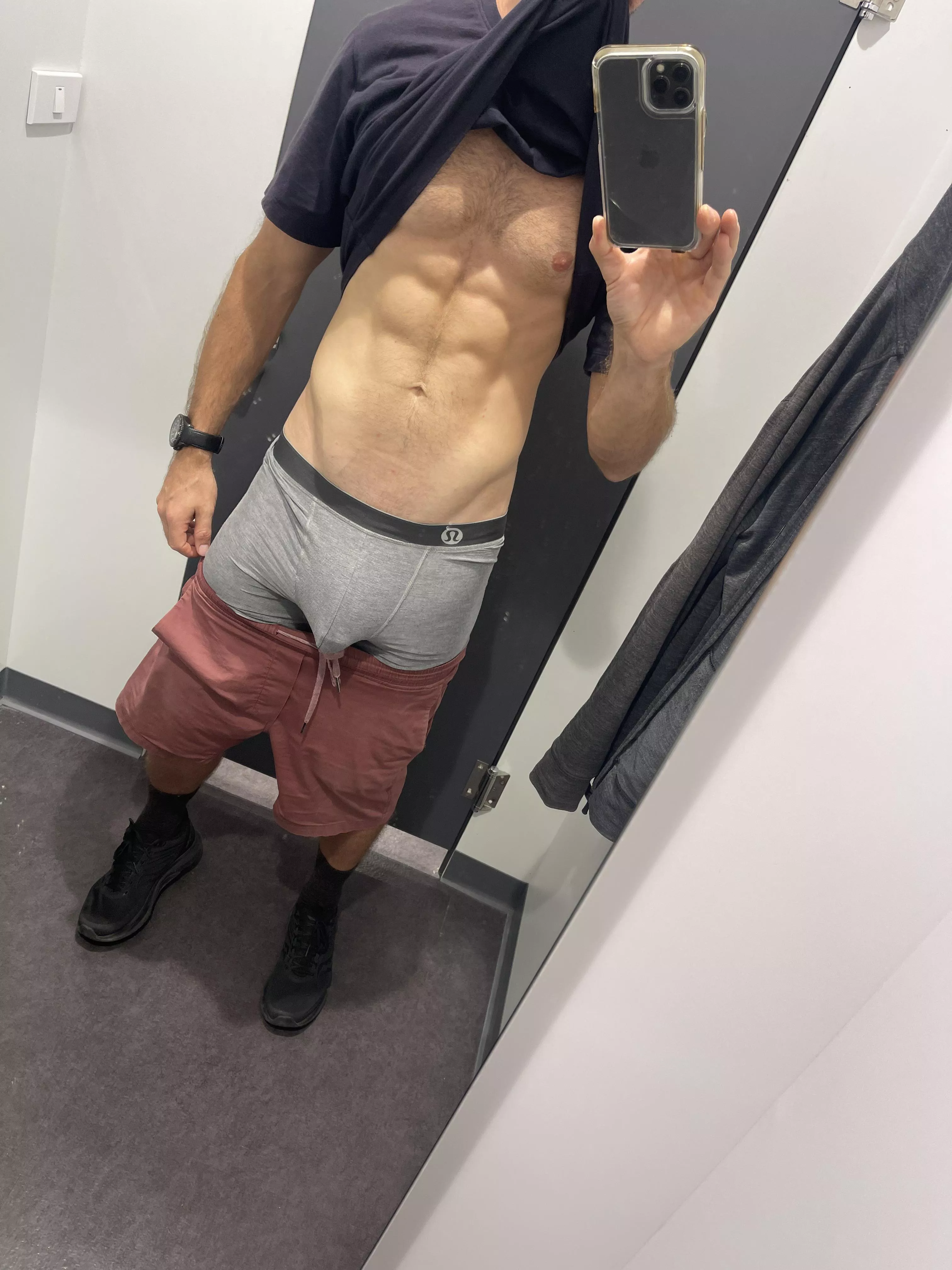 First post. Does this sort of thing belong here? posted by KJ-PH