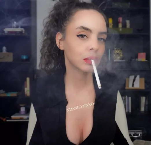 Happy Friday 💋💨 by DaniLynn8888