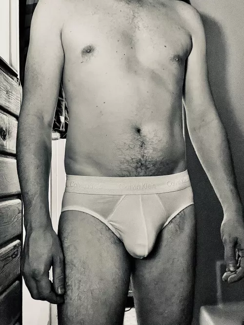 Hey bros by exhibitionistguy90