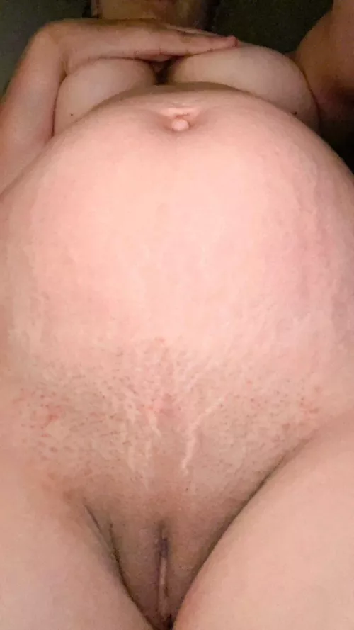 Hi daddy🤰🏻🥛 by Yolita23