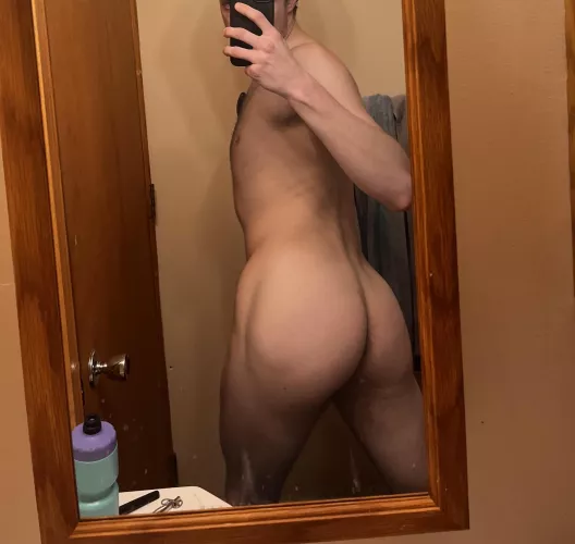 Hi I’m new here 😈 by Brrreddit01