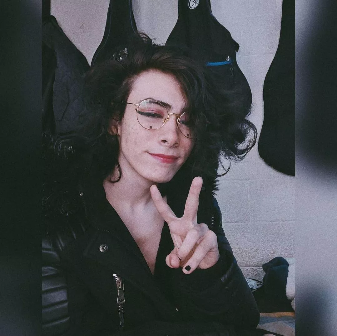 Hii 💖 posted by Ch3rry_Foxxx