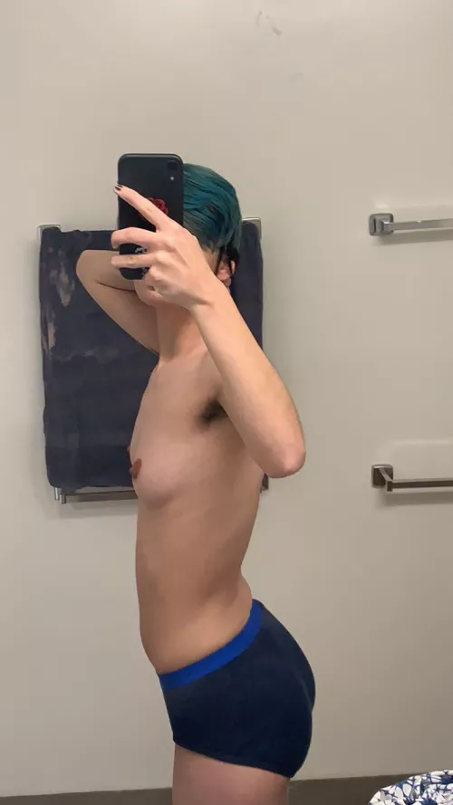 I wanna arch my back into you! 🥺🥺🥺 by SamD12337