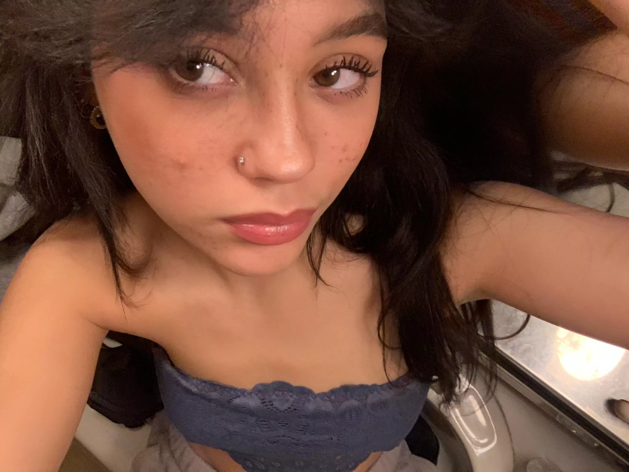 if i ask you to come to my dorm and smoke and give you this look know we fuckin... posted by Repulsive_Dot_300