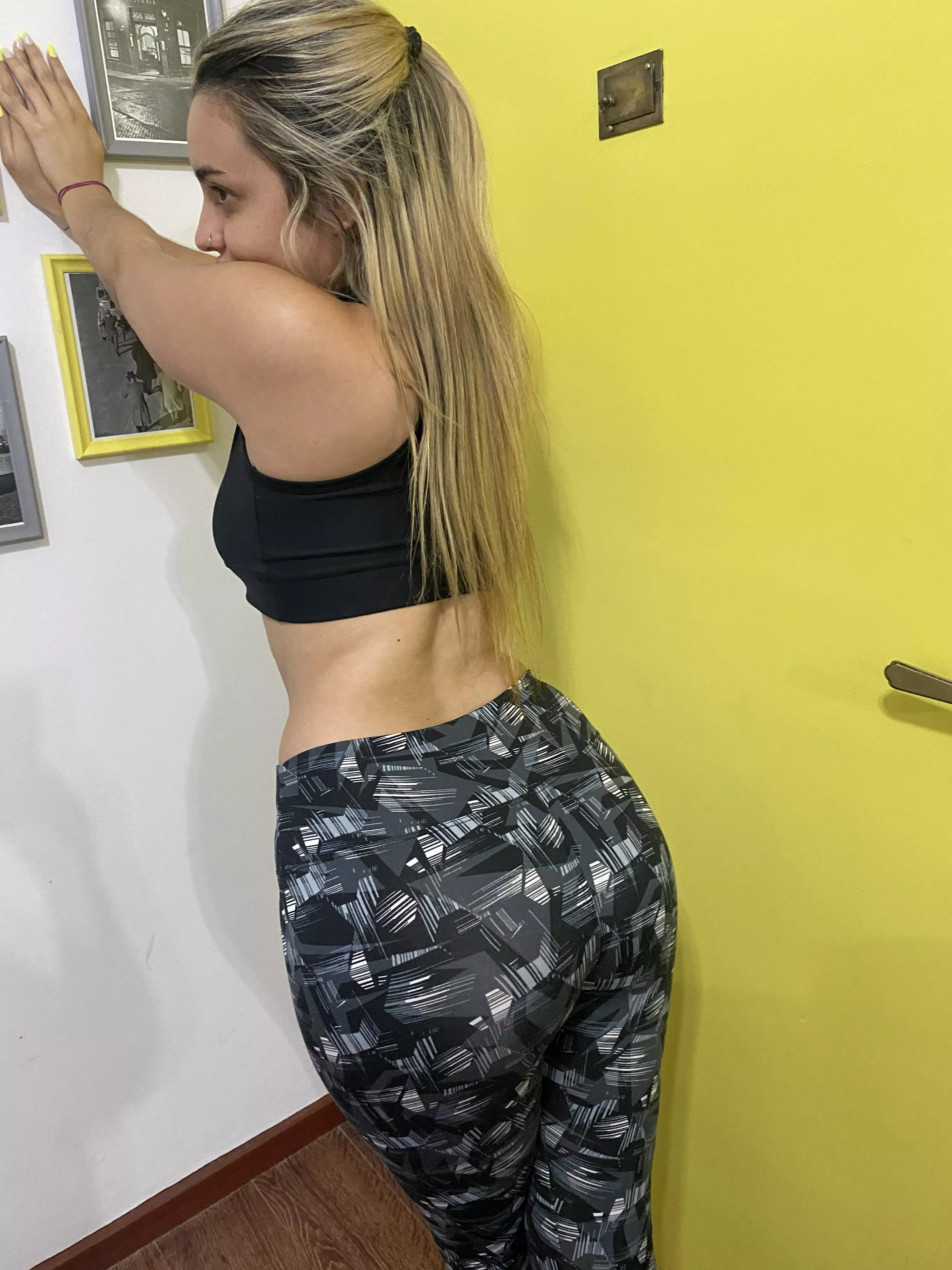 Let's see if i can distract the boys at class today posted by markmar3435