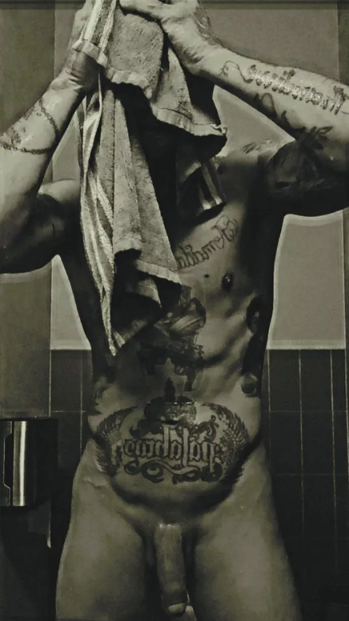 (M) 40 fresh out the sauna posted by palanielcito