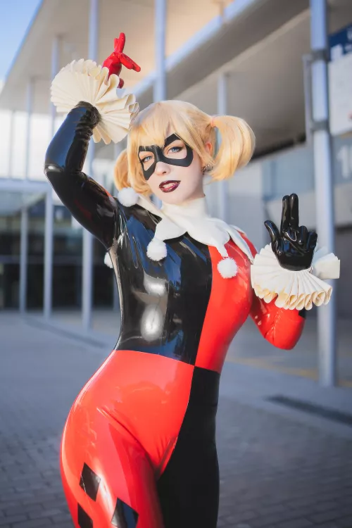 My Harley Quinn latex cosplay by sumirecosplay
