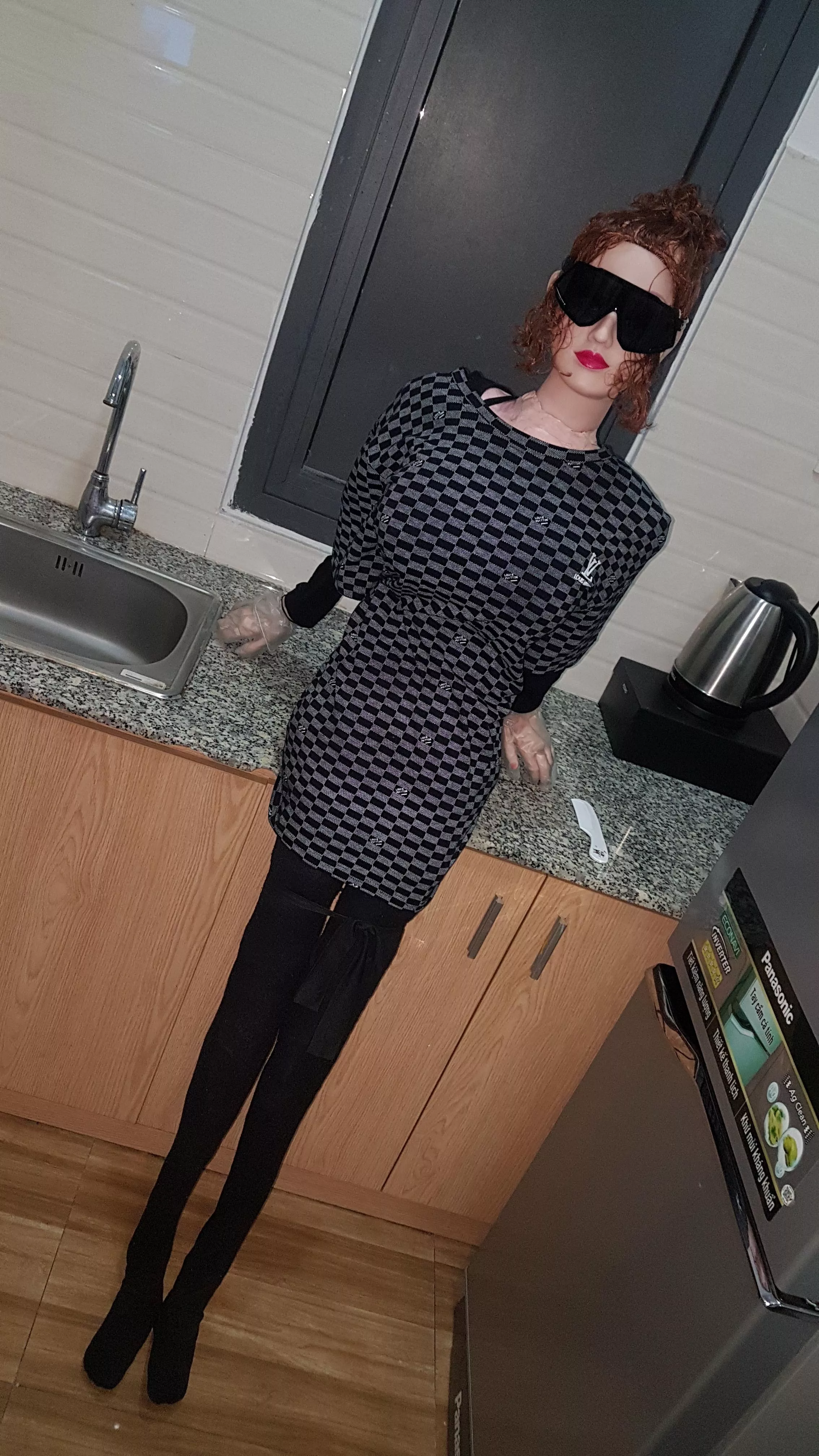 My mysterious new doll Lime1c! the retro future AI Sexdoll is here ! posted by spacebear7778