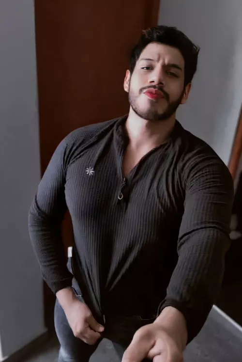 Night free. ❤️ by Grandotesexy