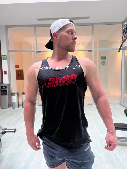 Nothing like a good pump! (M) by Additional_Bother_92