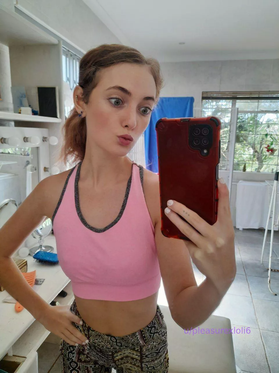 pink n cozy, fun in the mirror, catch me if u dare F18 posted by pleasurexloli6