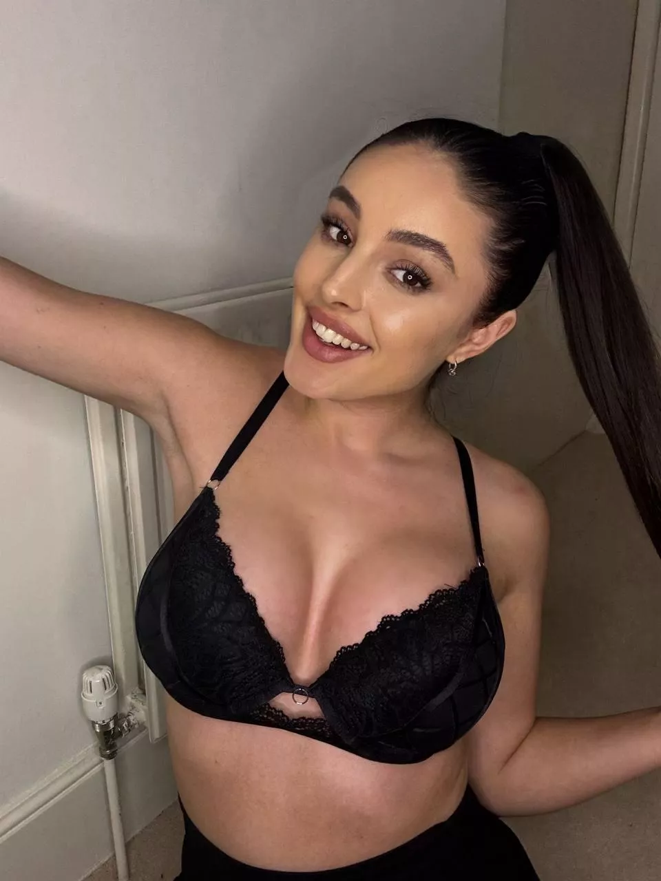 Surprised nobody in my class has asked me out this year posted by Cinderella_babys