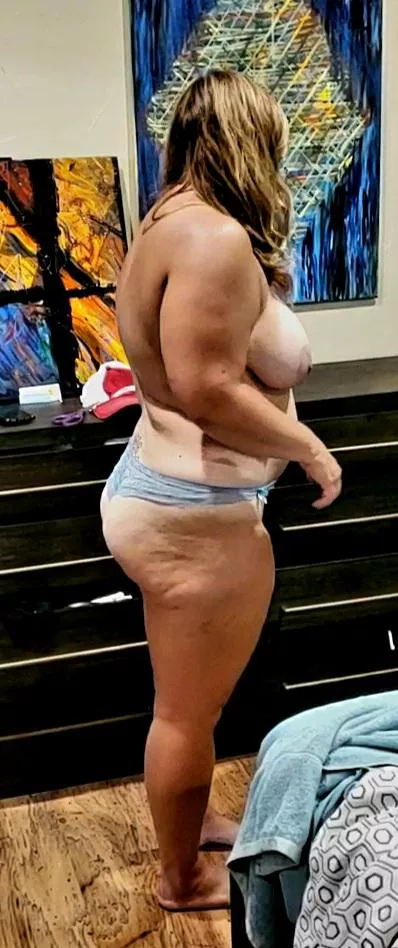 Thirsty posted by Flaminglin