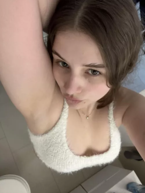 Would you lick my 19yo teen armpits today? by Alone-Pomegranate746