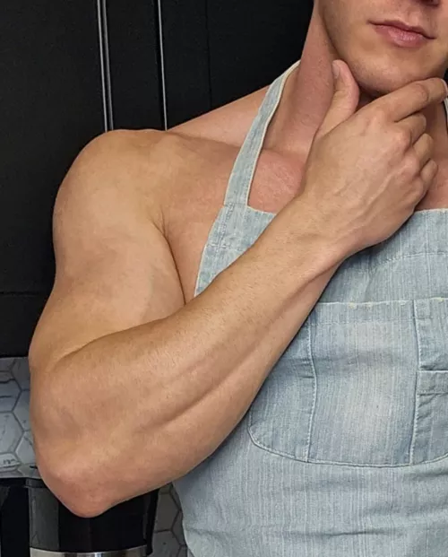 Your favorite chef 👨‍🍳 by John_fitness91