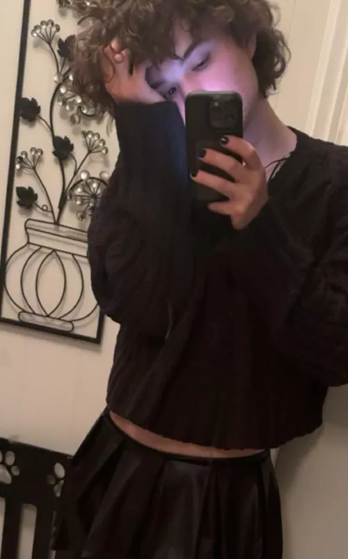 amos - jayden.ddc by Various_Confidence49