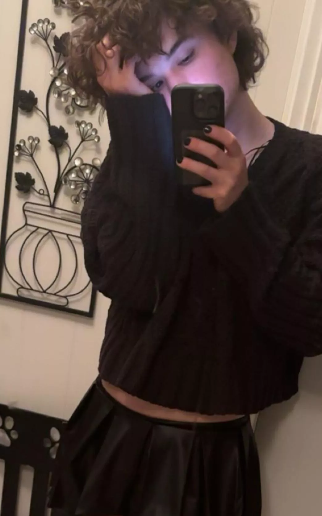 amos - jayden.ddc posted by Various_Confidence49