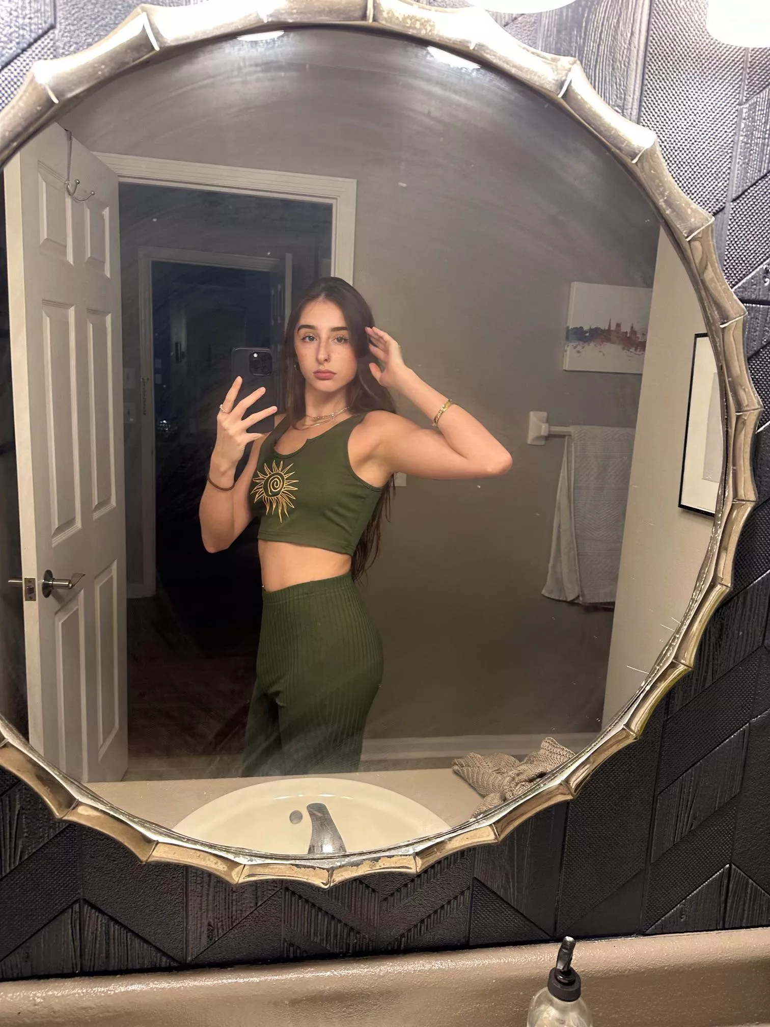 Bring your butt here now! posted by StylishKudi