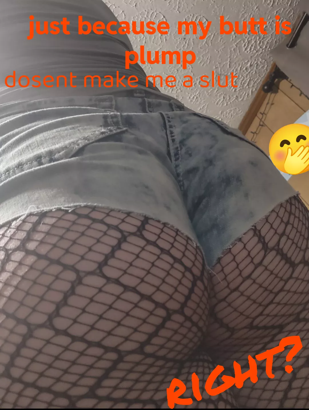Bubble butt sissy slut posted by SirZero3825
