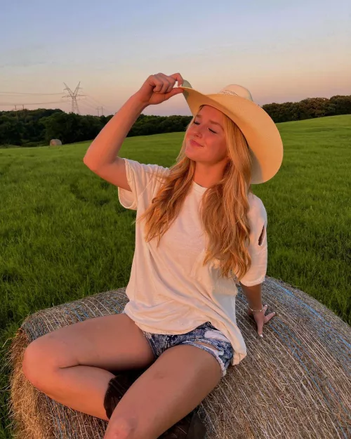 Countryside Trans by Unhookedbruh