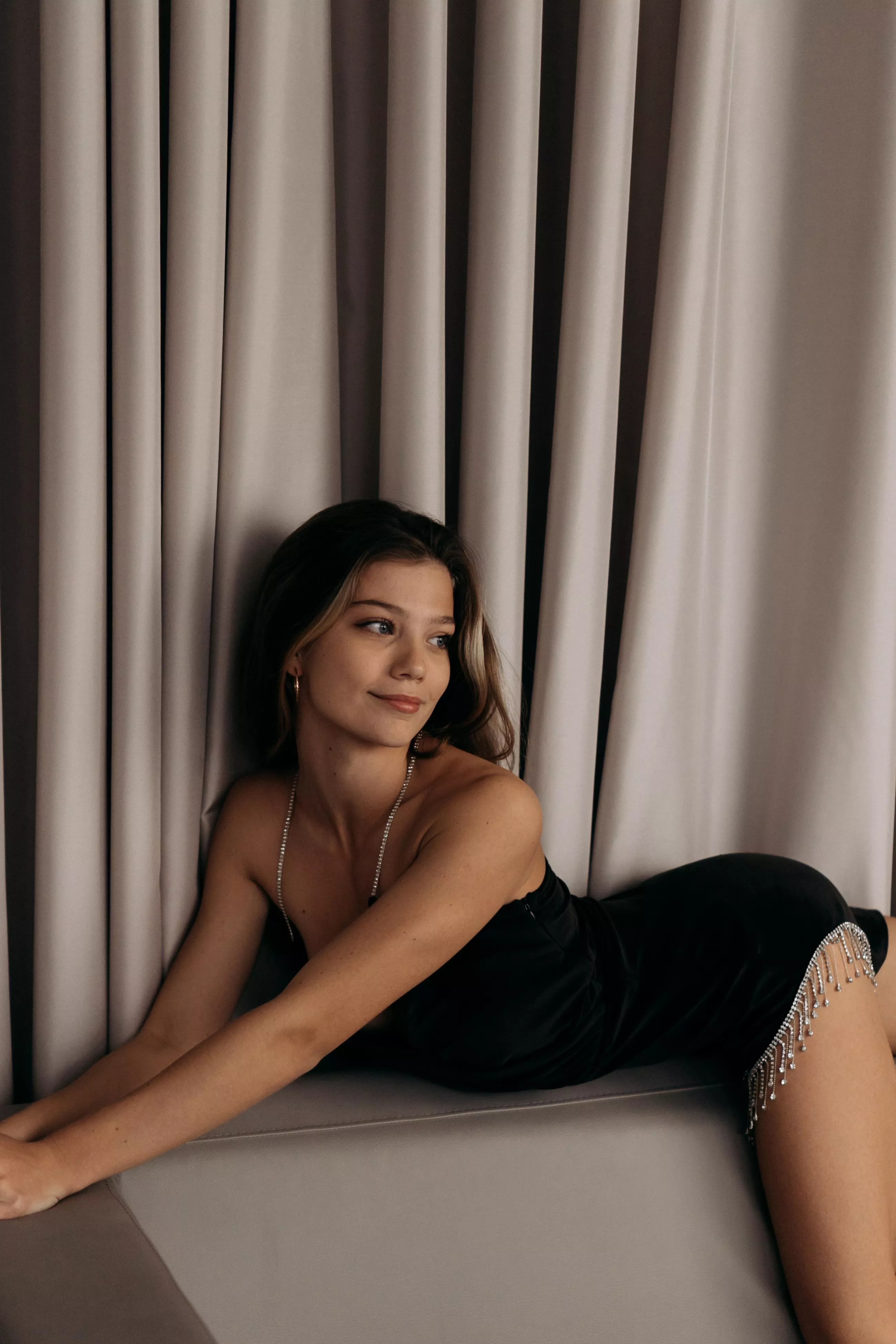 Dressed up, knowing that after a few minutes, I'm going to be nakey again posted by leftconduit