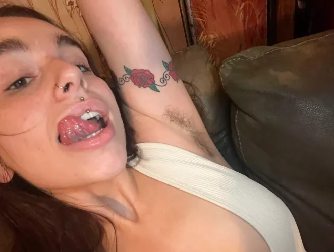 Eat my hairy pits like it’s your last meal by kmifghfghfghyt