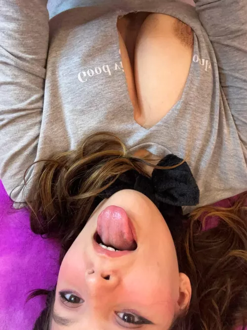 from below you can see everything better... and between my legs the flavor.. by Daya-baby