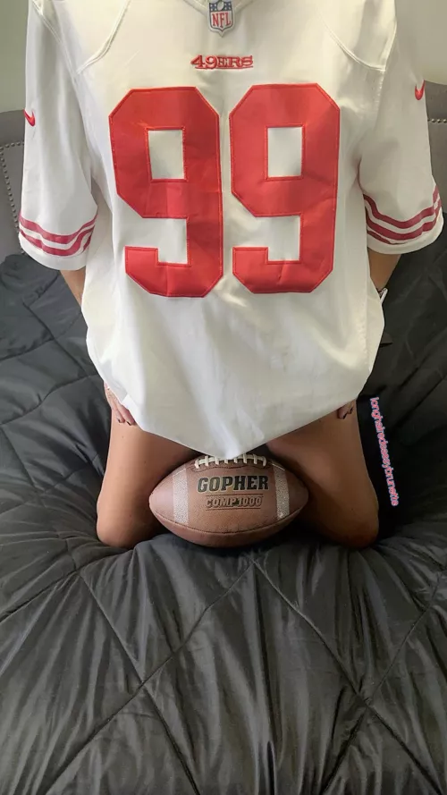 Getting ready for the Conference Championship Games by longhairedsassy