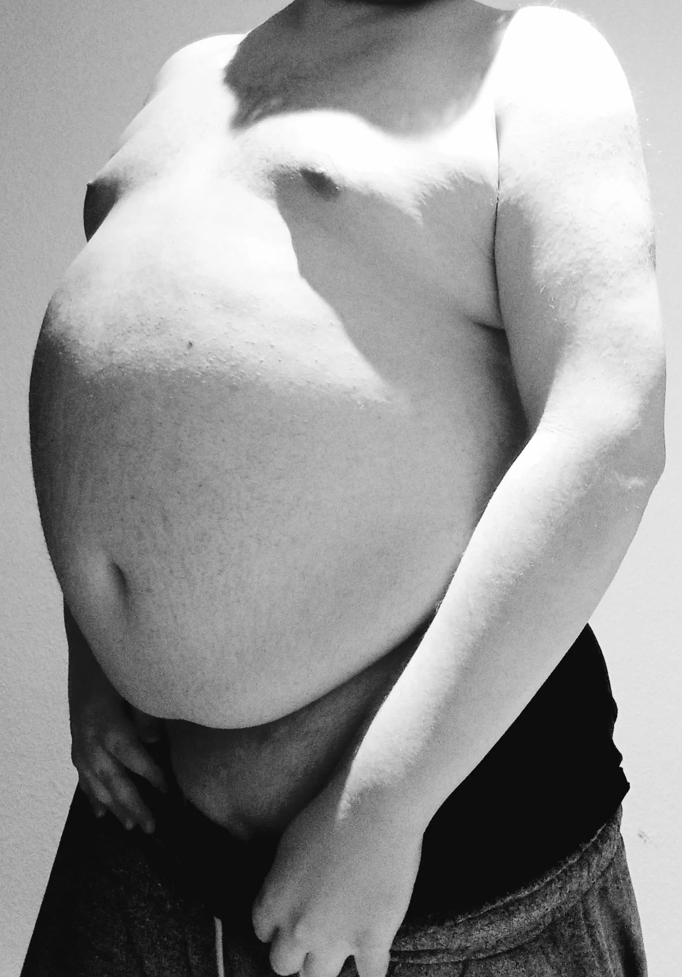 Hello, hope you like my body. posted by Puzzleheaded-Pear401