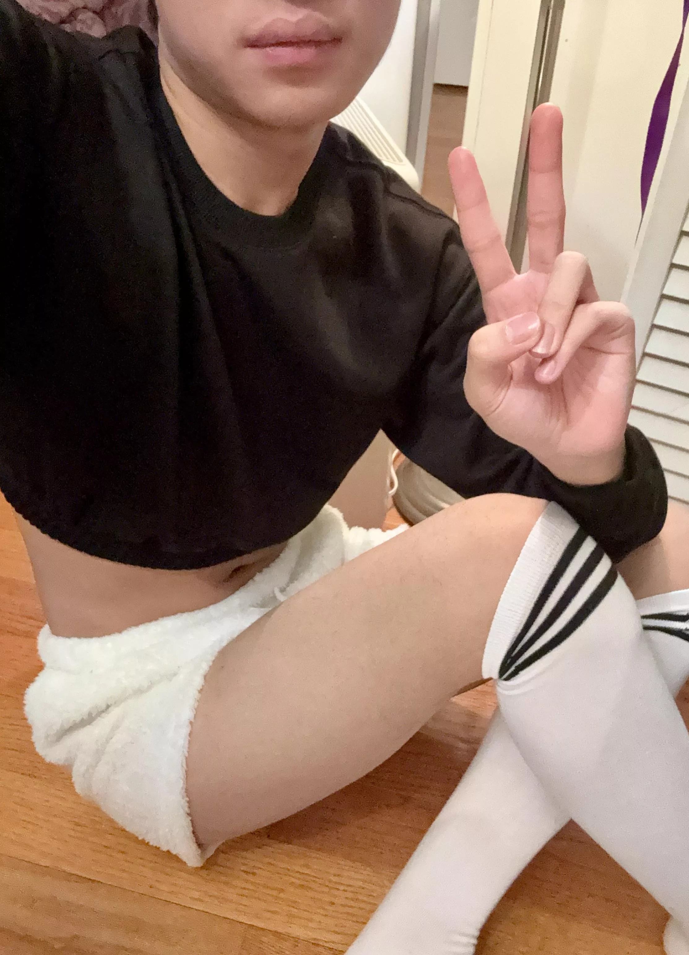 Hii Im bored 🙃 posted by Yesohmama