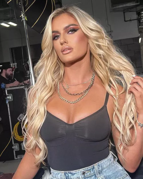 Mariah May by dishonourableprince