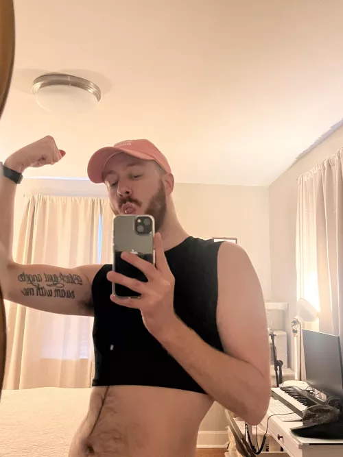 Oh hey 😇 by fascinogenic