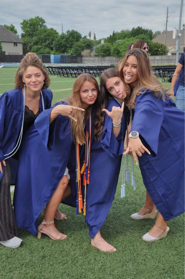 Pick one grad [4] posted by Apprehensive_Key6093