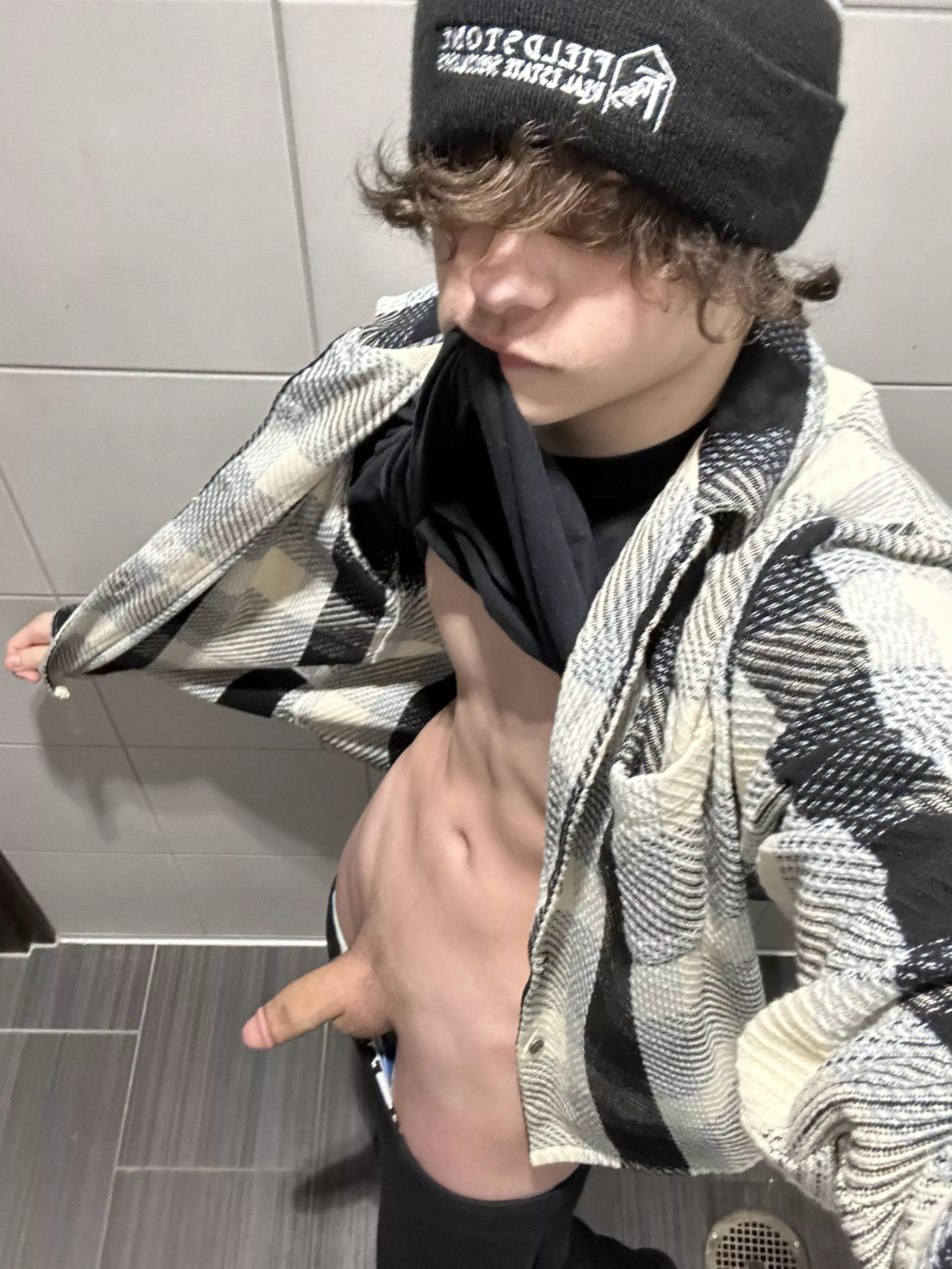 Soft emo twink in public! posted by HazyTheDude