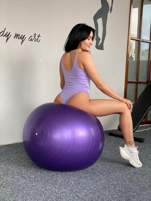 sport comes first [f] by Marguerite_Rossi