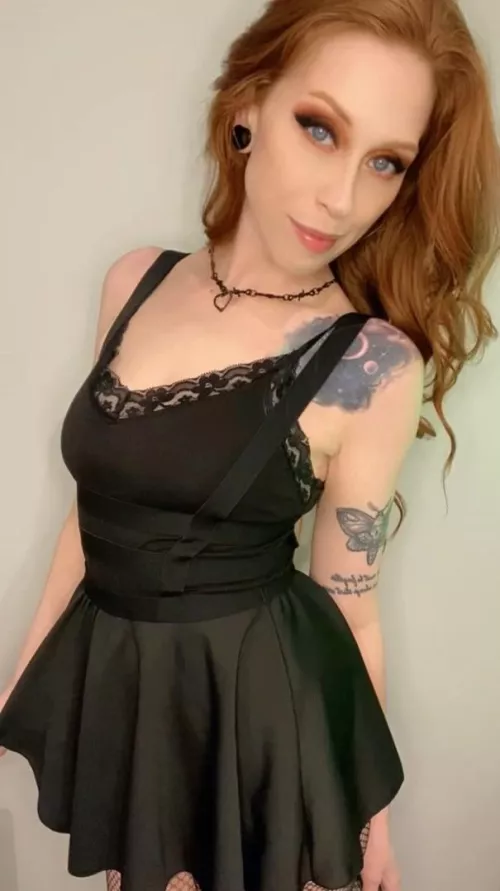 we got witches in the trap house 🎶 by istayyawayyyX