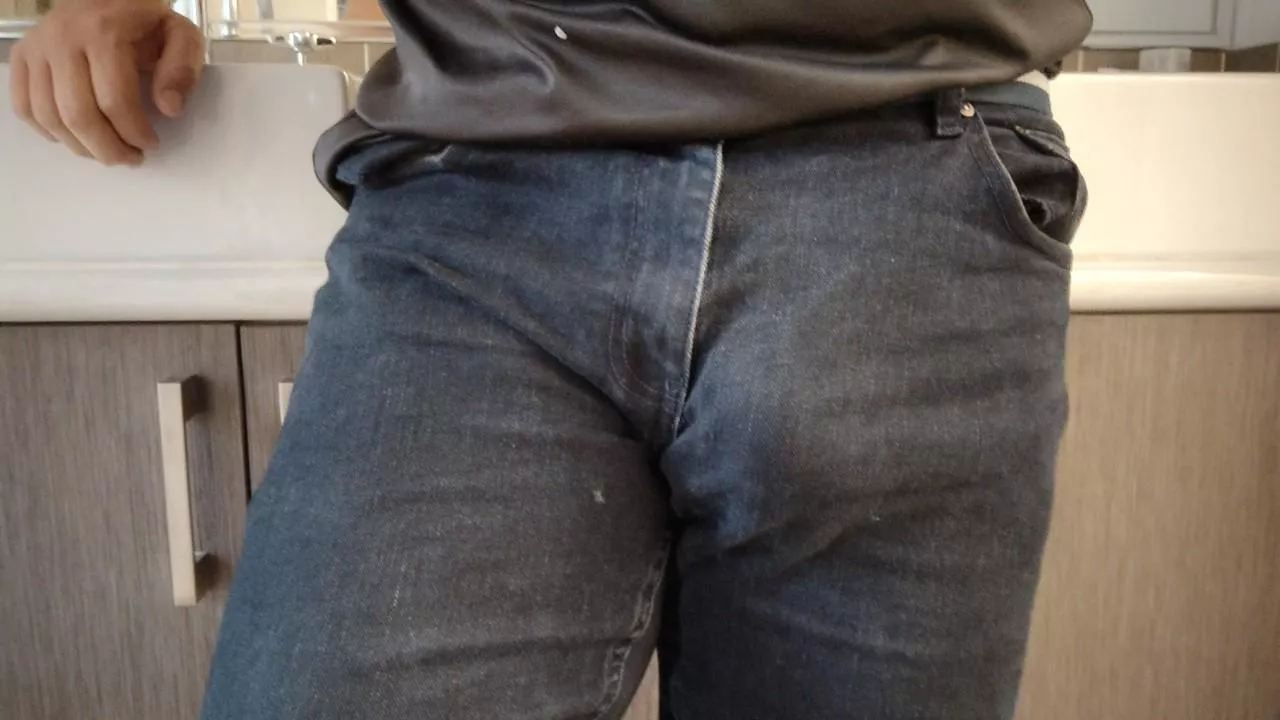 Work appropriate... ?? Maybe no one will notice.... posted by ruthlessdonutchucker