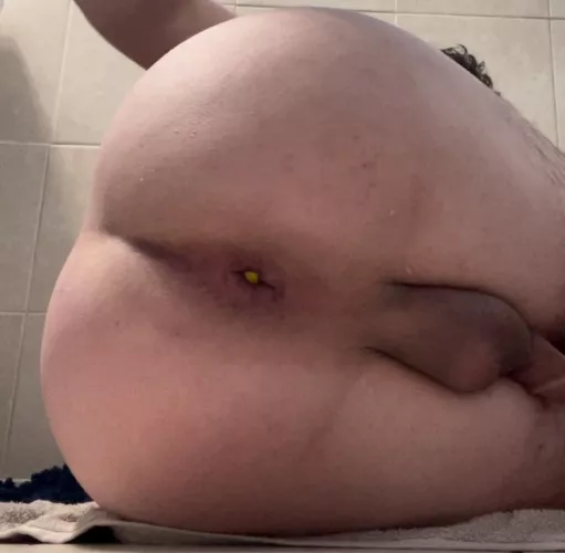 Would you pound this thick ass? by Luna_Limp18