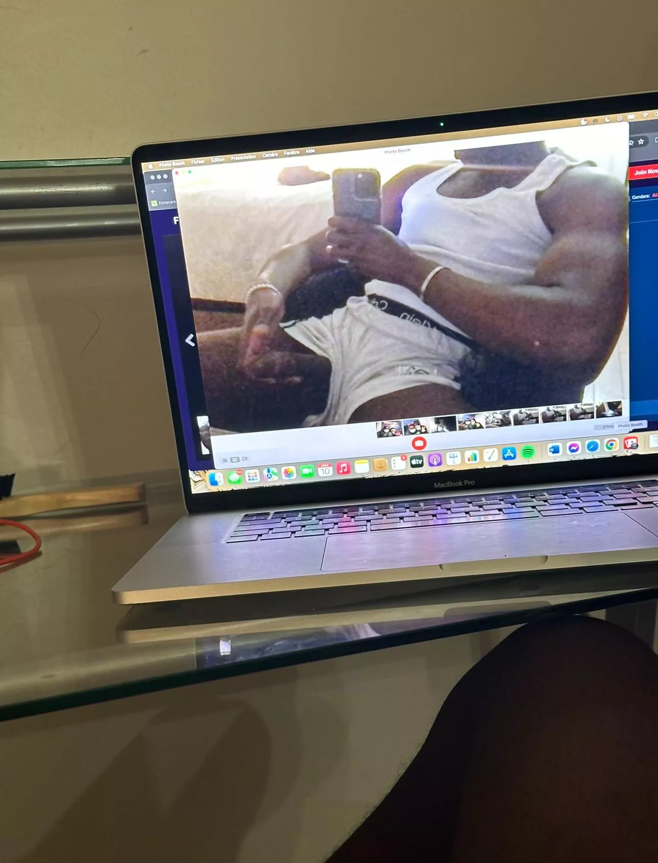 19 football player, @james_fit568 posted by fit_man44