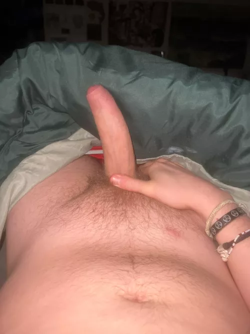 19 Irish, can’t sleep so need someone to jerk with me with face! @b5917787 by Round_Collection1773