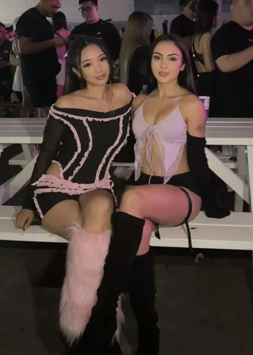 [2] this one is hard 😩 by TwinkUrDadCheatsWith