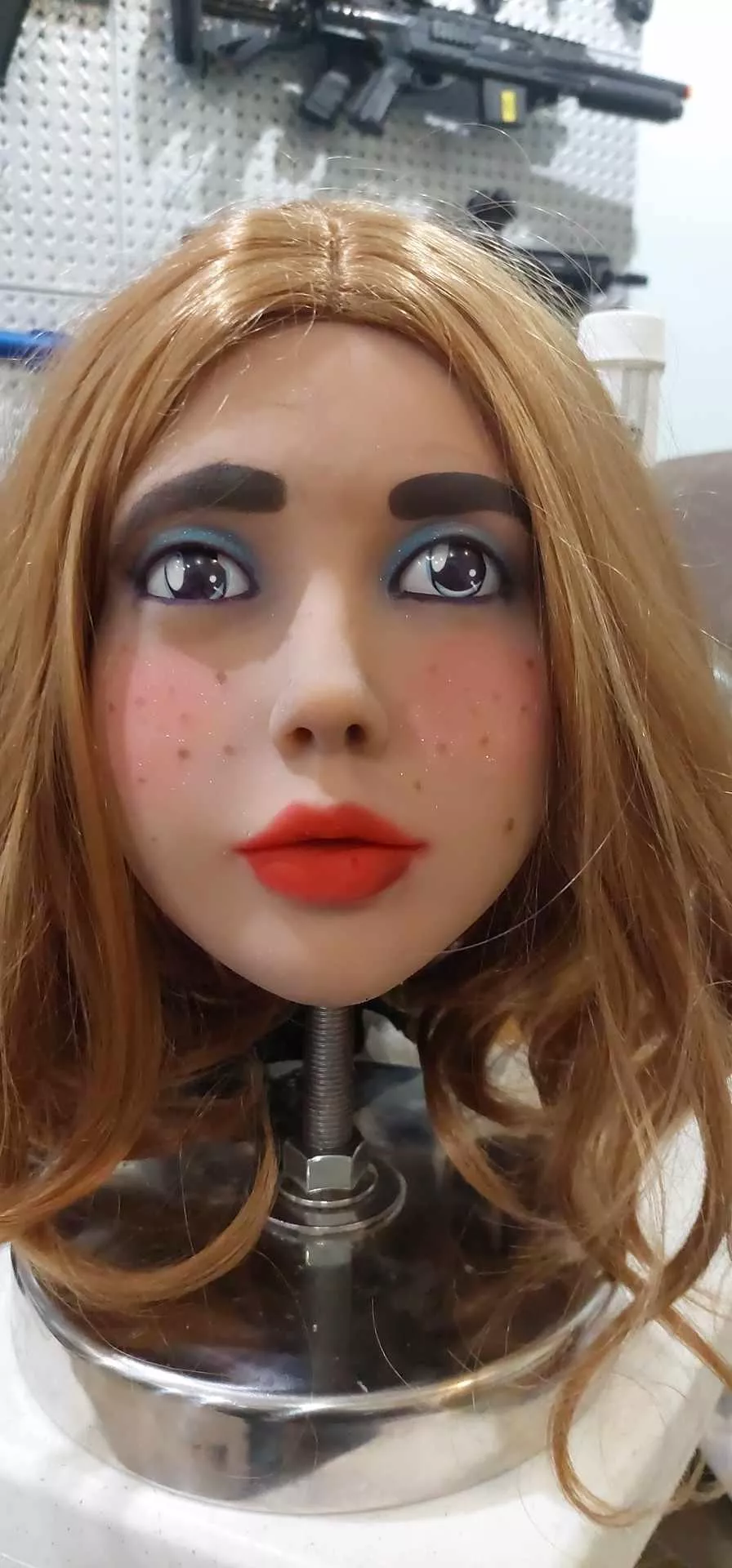 Blue eyeshadow is hard to not make it look like she burned the cassarol posted by dandydollsoft