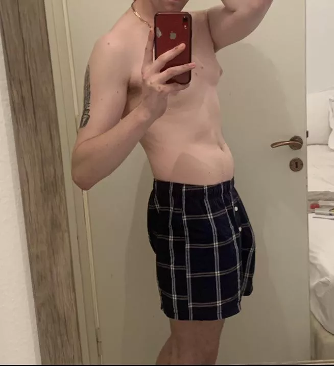 bulge be bulging (22) posted by whoreonworlds